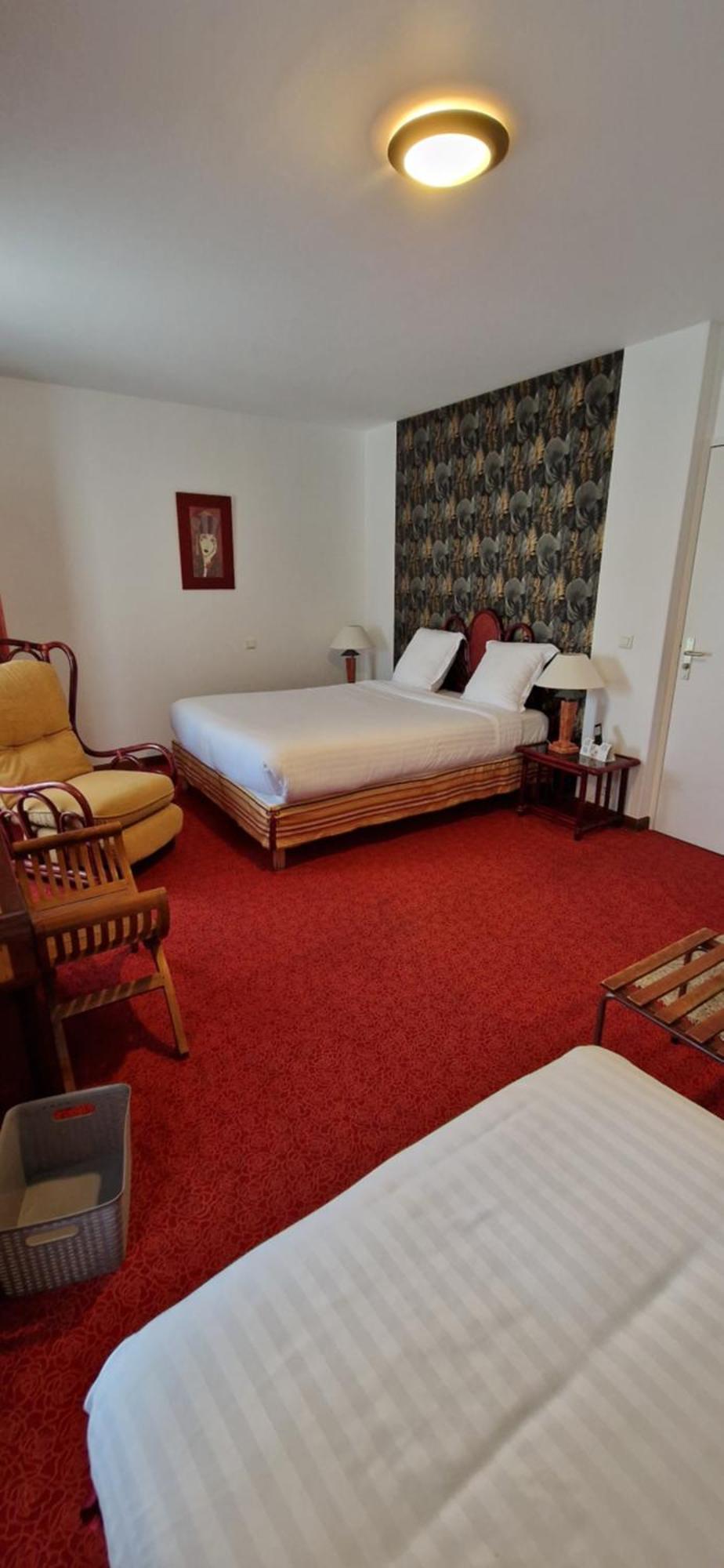 Brit Hotel Essentiel Pontivy Robic Екстер'єр фото