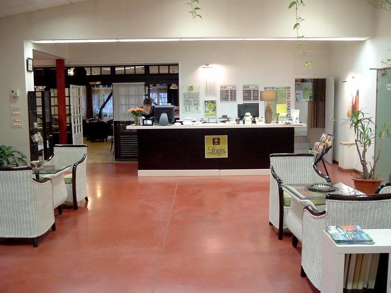 Brit Hotel Essentiel Pontivy Robic Екстер'єр фото