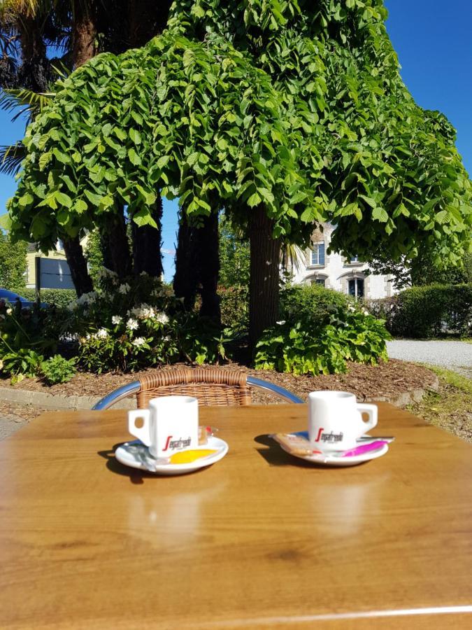 Brit Hotel Essentiel Pontivy Robic Екстер'єр фото